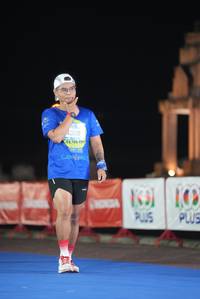 BIB: 4321, 42195, 100
                            <button type="button" onclick="openModal(19763647)" class="btn btn-primary btn-sm float-right btn-popup" data-toggle="modal" data-target=".modal-high-quality">
                        <i class="fas fa-shopping-cart"></i> Add to Cart
                    </button>
                                            <button type="button" onclick="isThisMe(19763647, true)" class="btn btn-success btn-sm float-right btn-popup btn-isme hidden" data-toggle="tooltip" data-placement="bottom" title="นี่คือรูปของคุณใช่ไหม คลิกที่นี่เพื่อเอาเข้าอัลบั้ม">
                        <i class="fas fa-plus"></i> Add to album
                    </button>
                    <button type="button" onclick="isThisMe(19763647, false)" class="btn btn-warning btn-sm float-right btn-popup btn-isnotme hidden">
                        <i class="fas fa-ban"></i> Remove from album
                    </button>